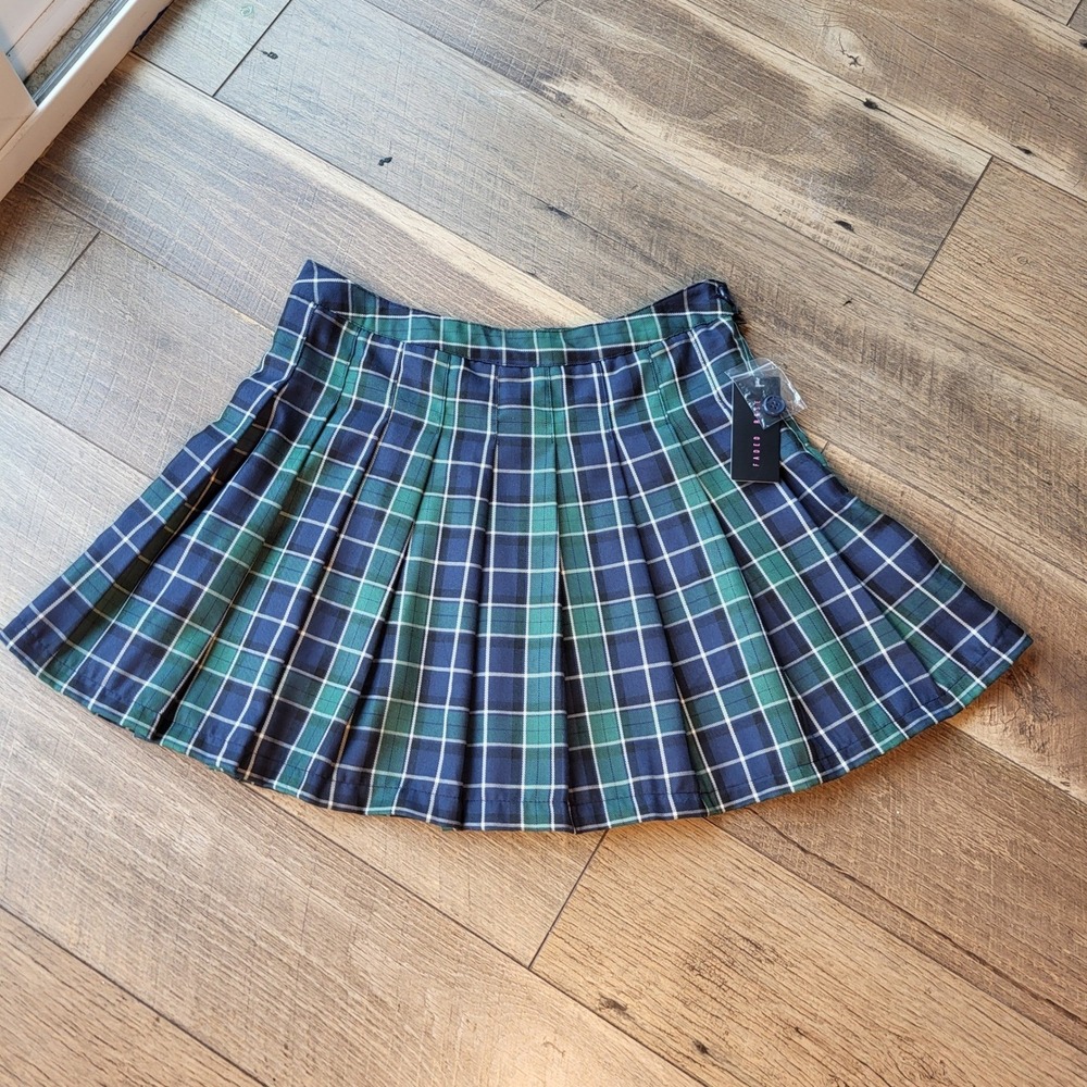 Faded Rose Green Blue Plaid Pleated Mini Skirt Size L NWT High Waisted Tartan